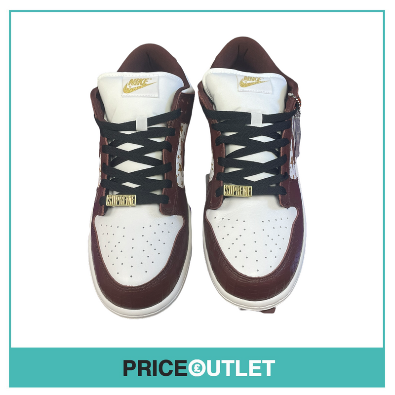 Nike - SB Dunk Low Supreme Stars Barkroot Brown (2021) - UK 9