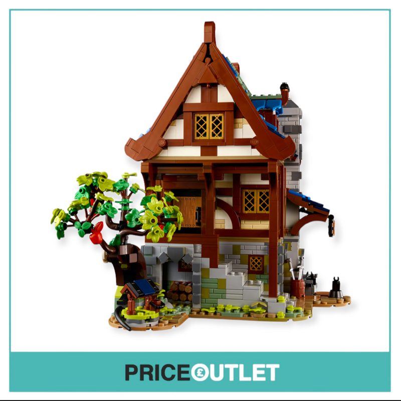 LEGO Ideas - Medieval Blacksmith - 21325